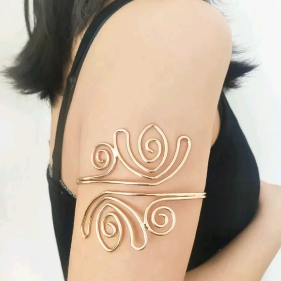 🆕 🚨2 article🚨Leaf Crown with ribbon & Arm Cuff - Picture 10 of 13